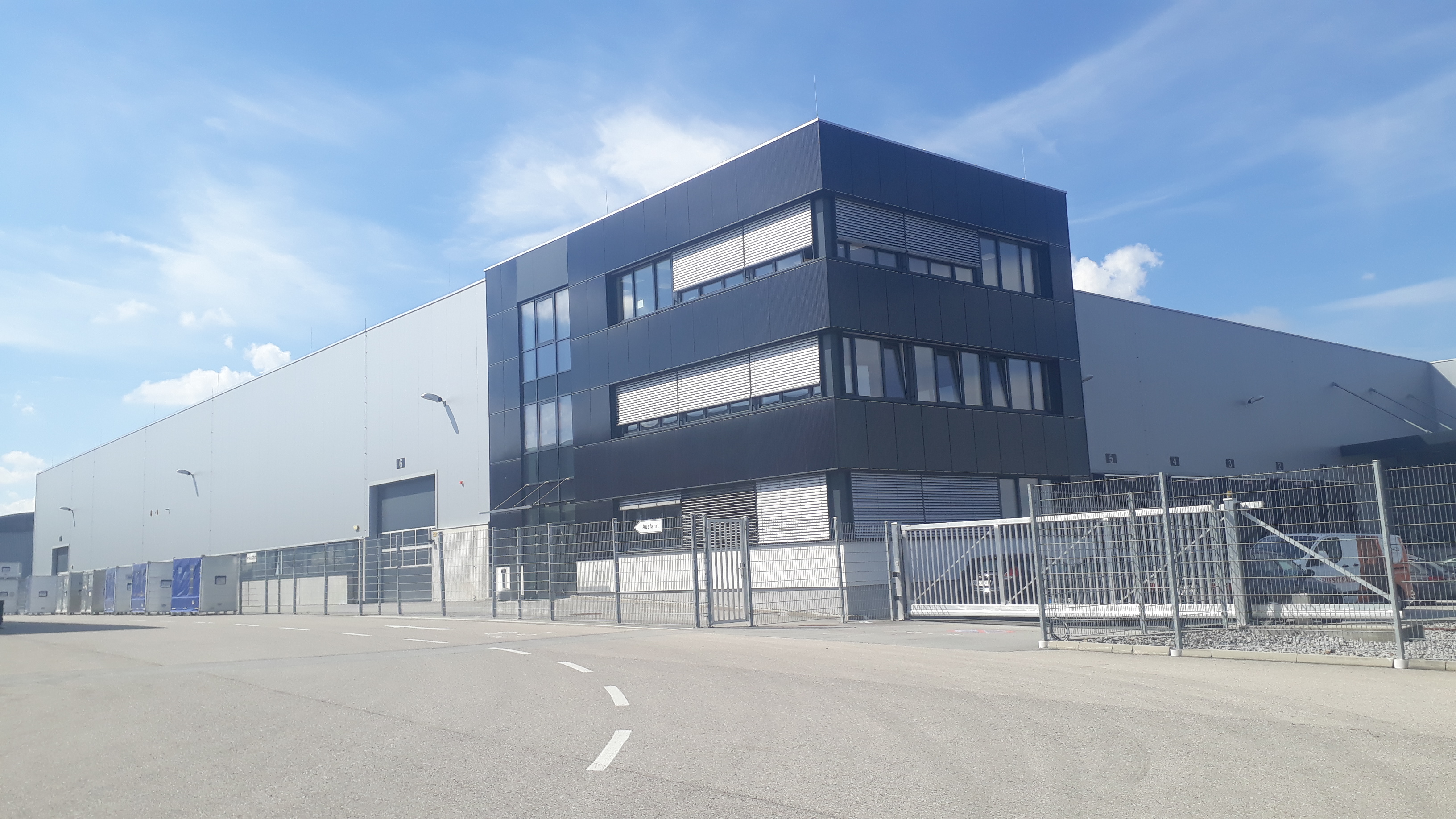 bilder/Angleitner/Warehouse/Titelbild.jpg